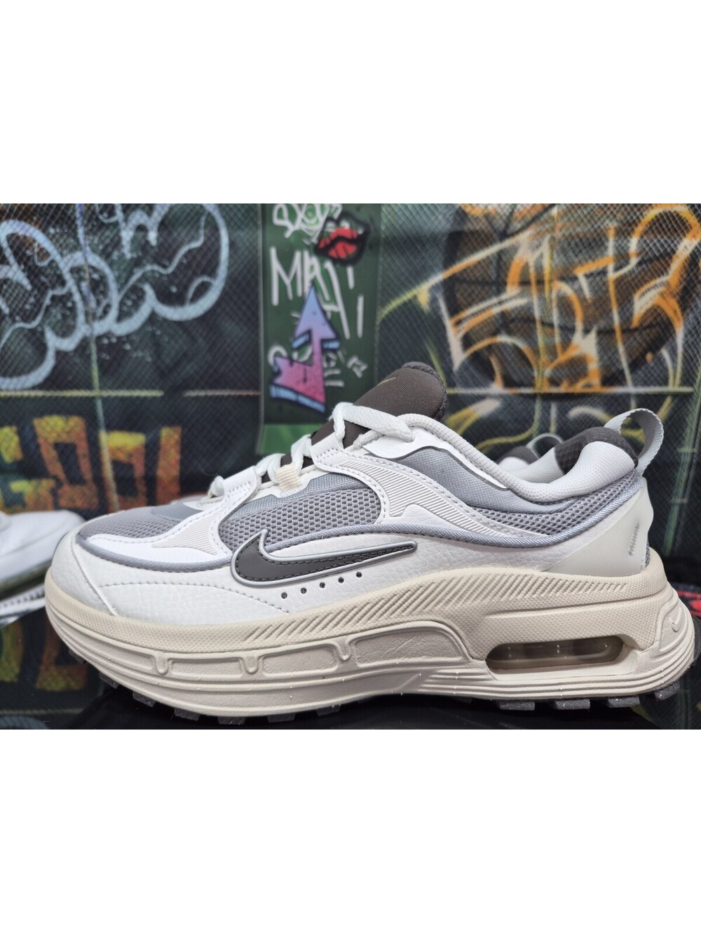 Nike Women 6W and 4.5Y Air Max Bliss NN Running Training Shoes Wolf Grey Ash NEW